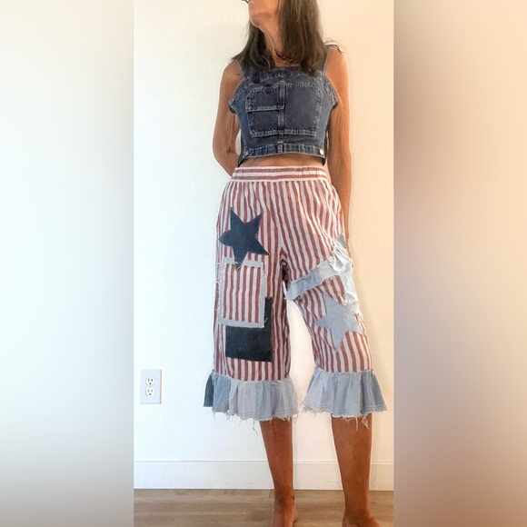 Red and blue striped upcycled bloomer/pants, denim ruffles and patchwork stars M - Picture 10 of 10